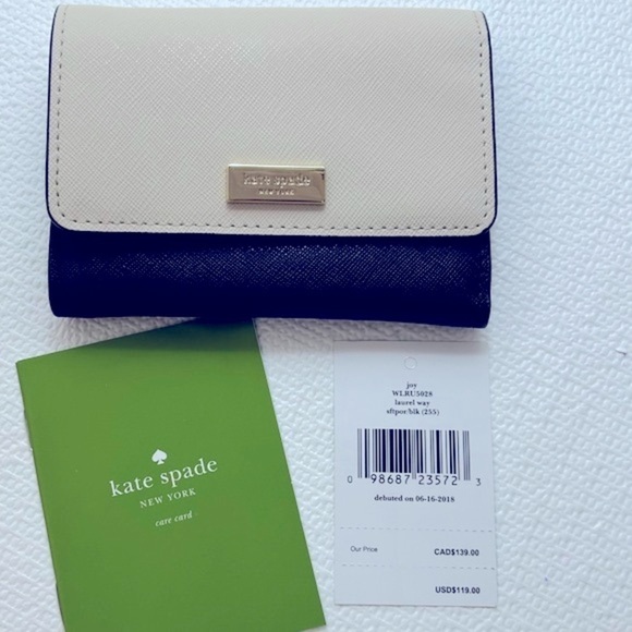 Kate Spade Joy Laurel Way Trifold Snap Small Wallet 
SoftPorcln/ Black - Picture 1 of 9